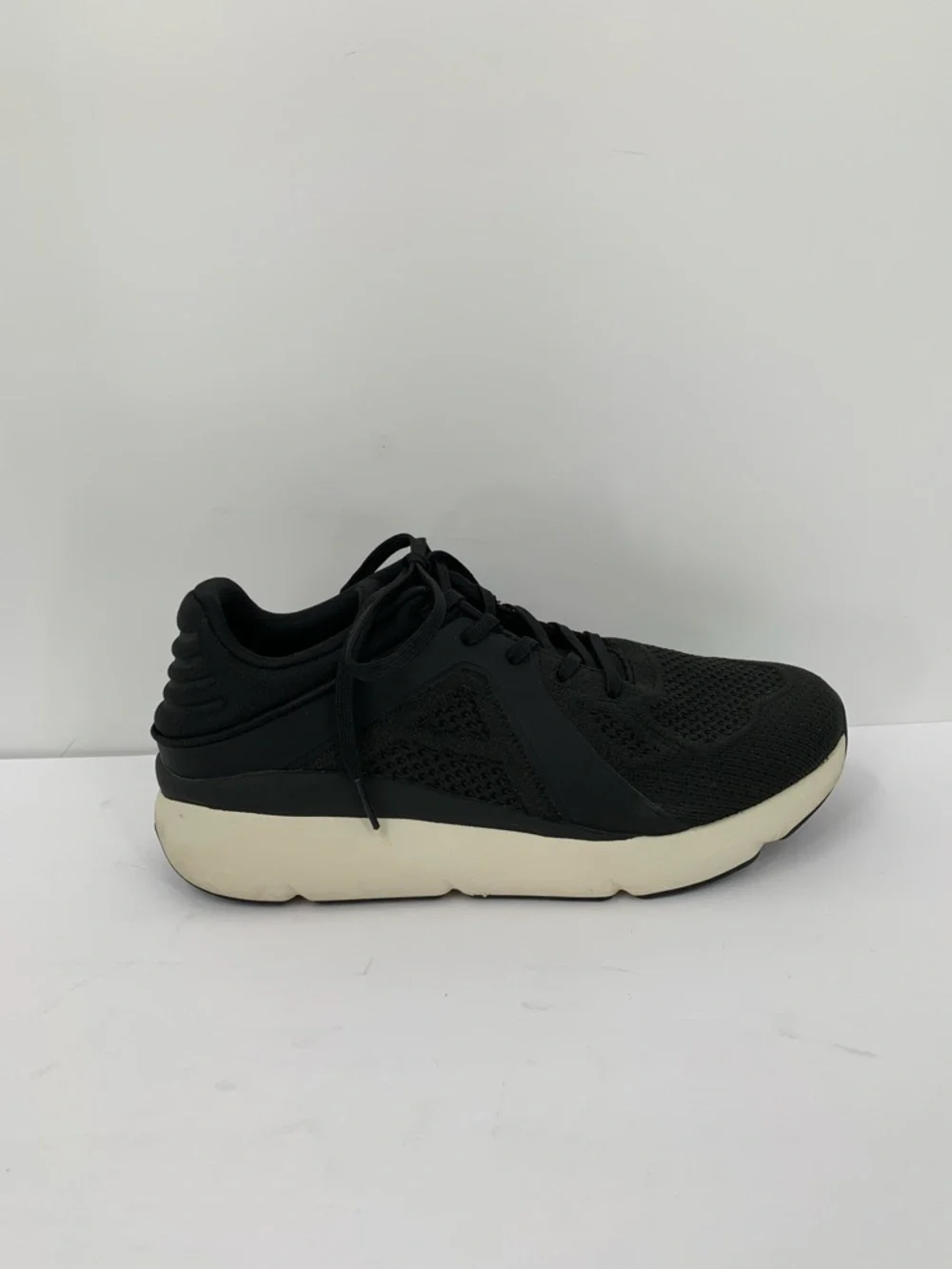 ABEO Momentum MXV Shift comfort sneaker walking shoe black tie women 9 WIDE 9W